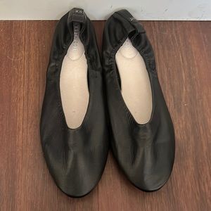 New Kenneth Cole ballet flats loafers size 9.5